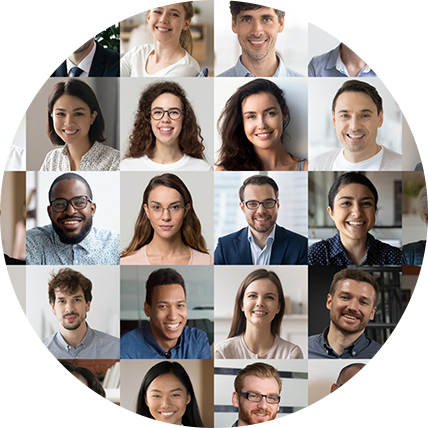 世界中から参加